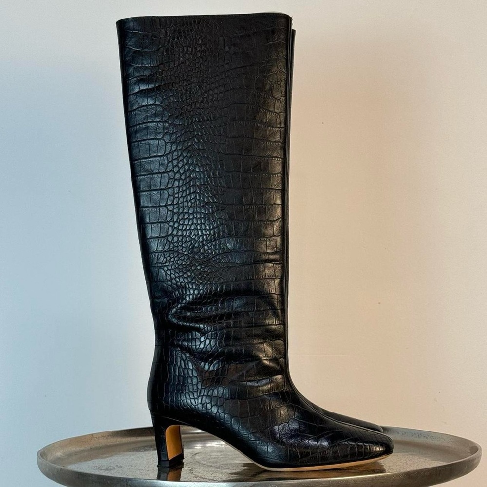 Anine Bing 1990s vintage inspired knee high boots. Croc embossed leather. Size 6